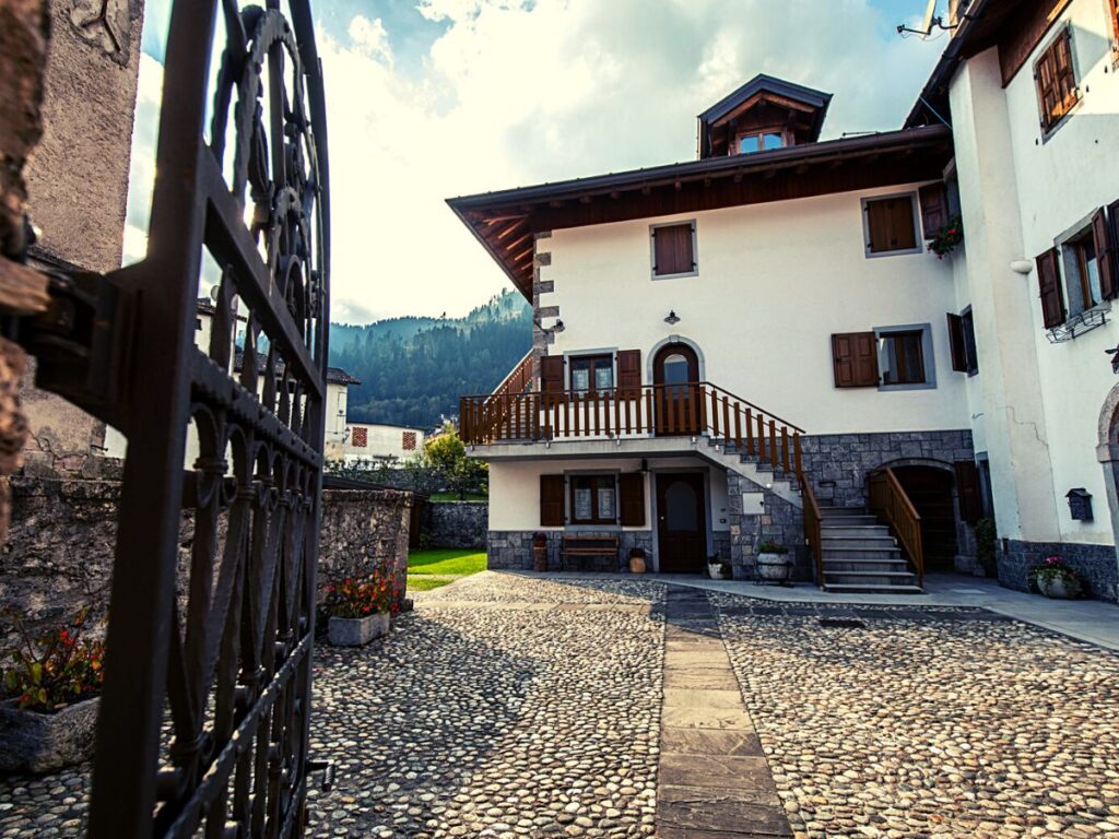 Una casa dell'albergo diffuso